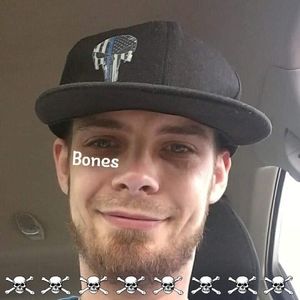 Meet your Posher, Zachary